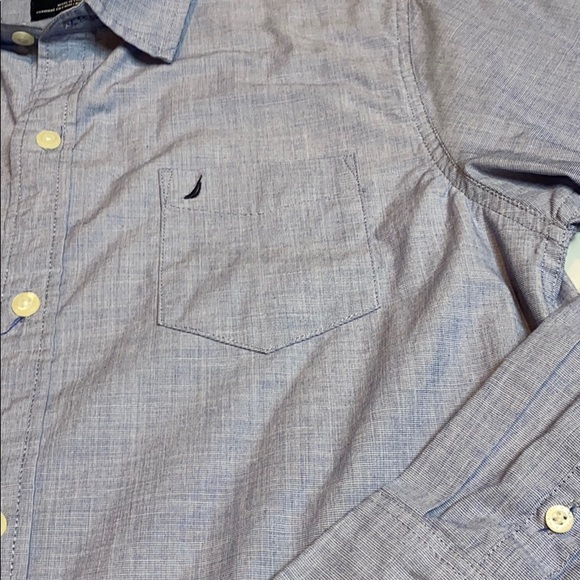 Nautica button down shirt - Picture 3 of 4